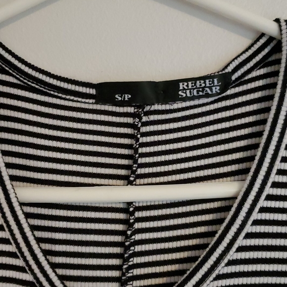 Black & white horizontal-striped dress - Picture 4 of 4